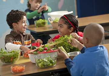 6 Best Things to Include in Your Child’s Daily Nutrition for Growth